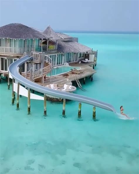 Overwater Bungalow in the Maldives | Overwater bungalows, Vacation ...