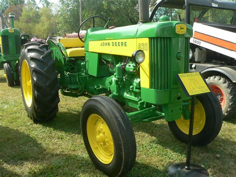 Nicks Antique Farm Tractors | Antique Tractors and Machinery Blog