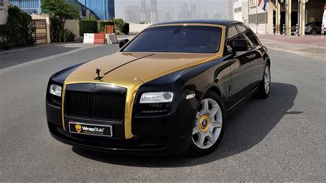 Rolls-Royce Ghost - Gold Gloss Stripe | WrapStyle