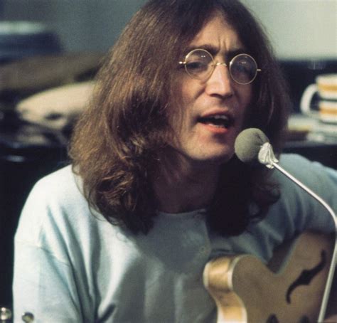 10 Best John Lennon Songs of All Time - Singersroom.com