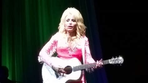 Dolly Parton - Jolene (Live) - YouTube