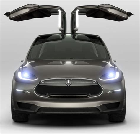 Tesla-Model-X-Falcon-Doors-Open - TESLARATI