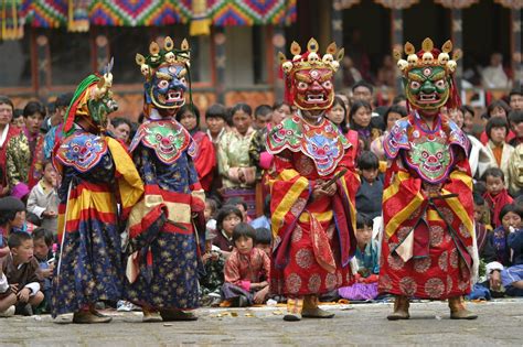 #ArunachalPradesh - #FolkDance Bardo Chham is a folk dance of ...