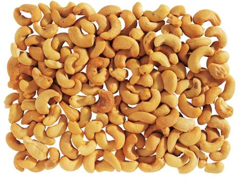 Healthy Options for Cashews Vs. Peanuts - Woman