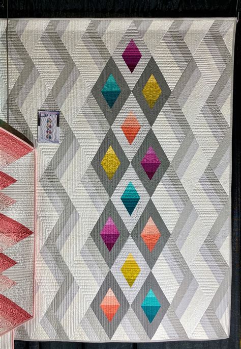 modern diamond quilt, geometric, abstract | Modern quilts, Quilts ...