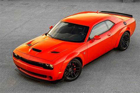 First Drive: 2018 Dodge Challenger SRT Hellcat Widebody - Hot Rod Network