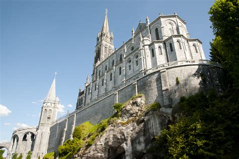 A Guide to the Sacred Sites of Lourdes