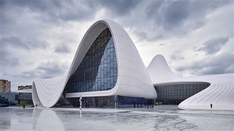 INSIDE HEYDAR ALIYEV CENTRE BY ZAHA HADID ARCHITECTS | Insplosion