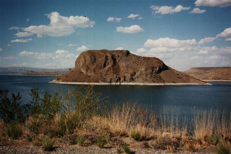 Living in a postcard... Elephant Butte Lake | Land of enchantment ...