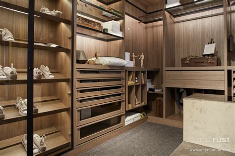 Walk-In Closet WIC1, Oxford St Custom Cabinet Gallery - Modern Cabinets ...