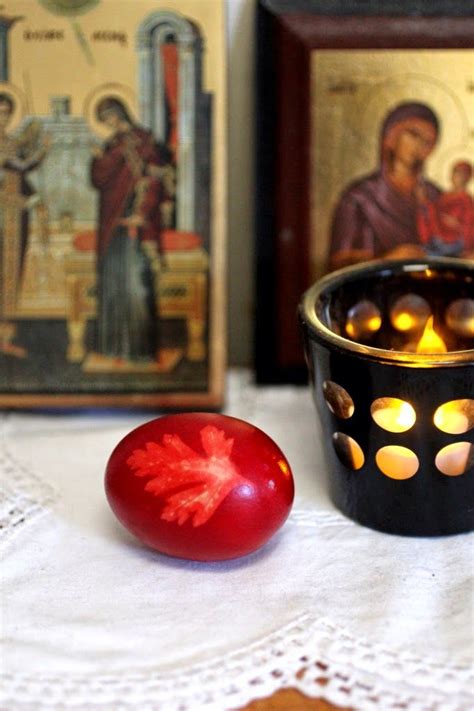 Greek Easter Traditions: Koulourakia & Kokkina Avga | Greek easter ...