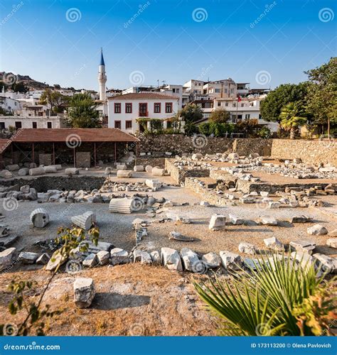 Halicarnassus Mausoleum, Ruins of Tomb Stock Photo - Image of fortress ...