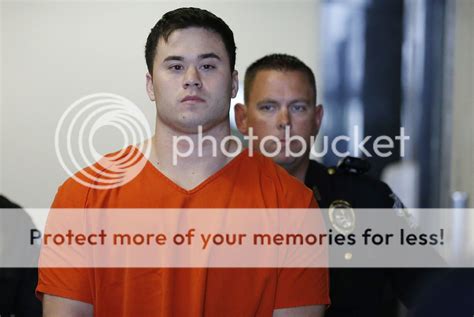 Daniel Holtzclaw's Victims Want to Sue Him for Damages But They Can't ...