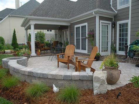 Small Front Yard Patio Designs