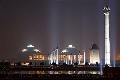 Dome Monument - Ambedkar Park - Lucknow (India)