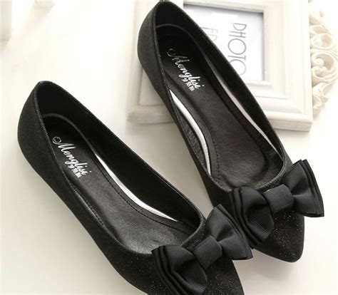 Black bow flat... | Chanel ballet flats, Bow flats, Shoes