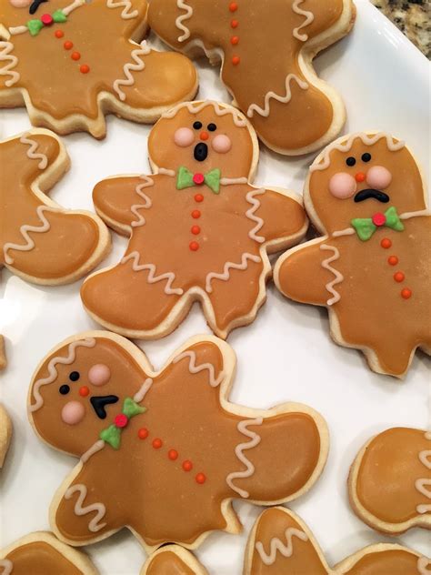 The Bake More: Bitten Gingerbread Men - Christmas Cookies