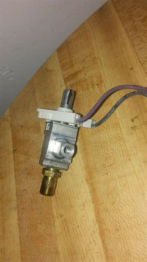 Amana Gas Stove Surface Valve Part # 0306165, natural gas & Switch ...