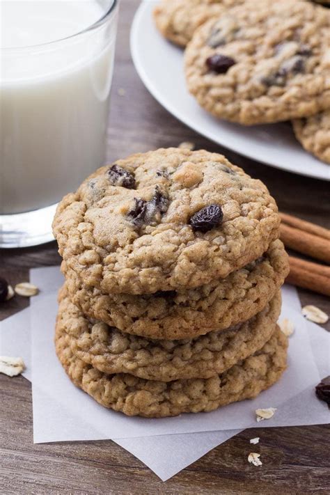 BEST Oatmeal Raisin Cookies {Soft and Chewy!} | Lil' Luna