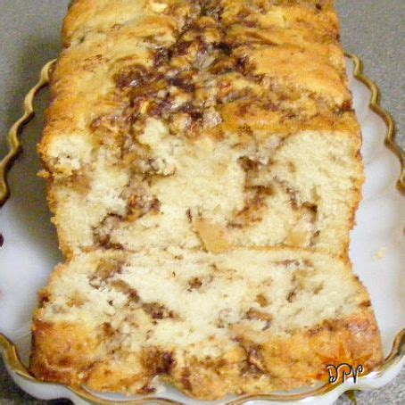 Apple Cinnamon Loaf Recipe - (4.5/5)