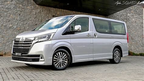 Toyota Luxury Van