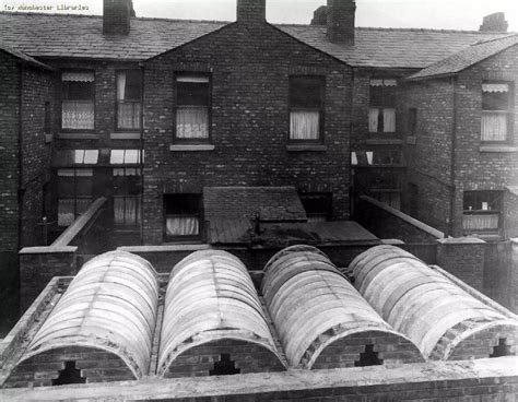 Pictured: The air raid shelters used by civilians in Manchester during ...