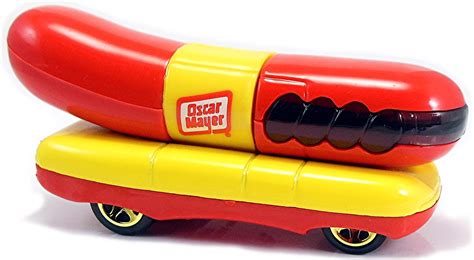 Oscar Mayer Wienermobile – 78mm – 1993 | Hot Wheels Newsletter