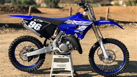 First Ride 2019 Yamaha YZ125 2 Stroke - Motocross Action Magazine - YouTube