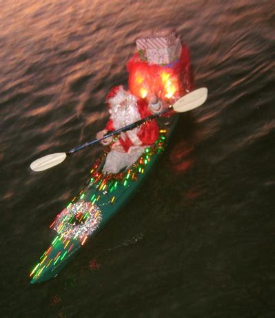 Santa Kayaks - bigbonton