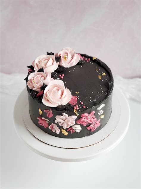 Cake Black And Pink - Real Barta