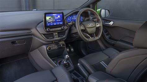 Ford Fiesta ST Interior Layout & Technology | Top Gear