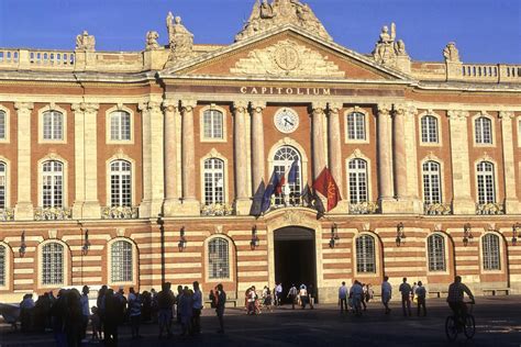 Toulouse Attractions and Sightseeing