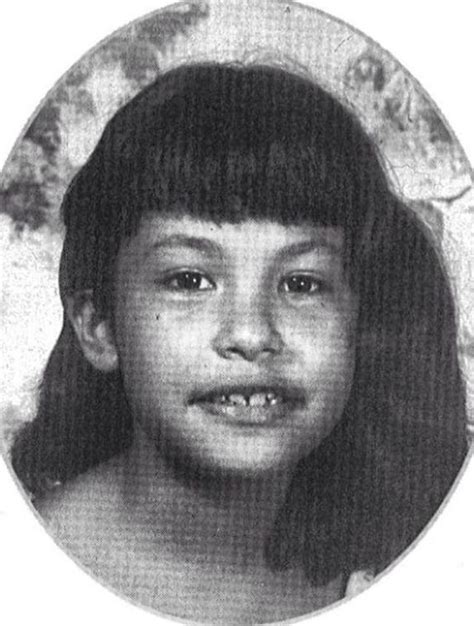 Selena Quintanilla Pictures When She Was Young : 20 Photos Of Selena As ...