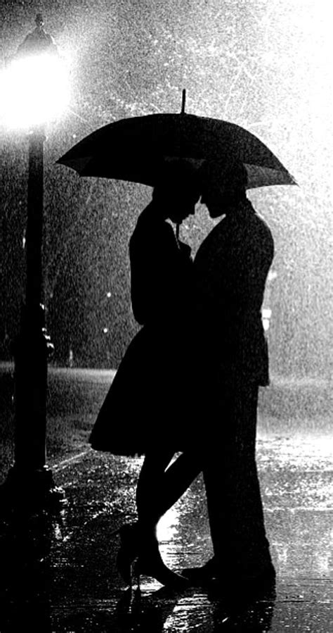 Cute Romantic Couples Black And White Photography In Rain