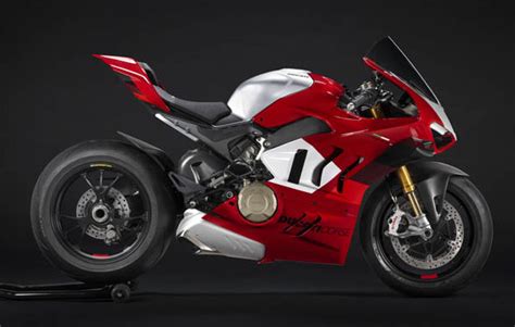 2023 Ducati Panigale V4 R | First Look Review | Rider Magazine