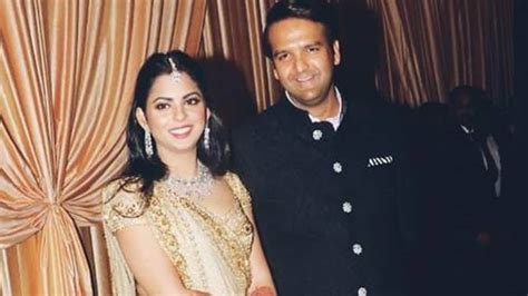 Isha Ambani, husband Anand Piramal become parents to twins | Latest ...