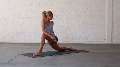 Low Lunge - Yoga 15