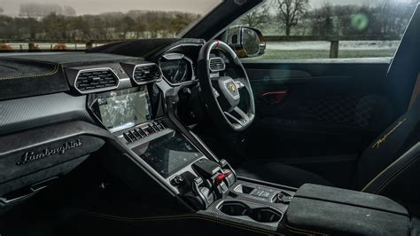 Lamborghini Urus Interior Red | Cabinets Matttroy