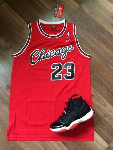 Vintage Gear: Nike Michael Jordan Bulls Rookie Jersey - Air Jordans ...