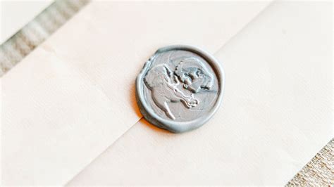 19 Silver Wedding Ideas That Are Sure to Shine | Martha Stewart Weddings