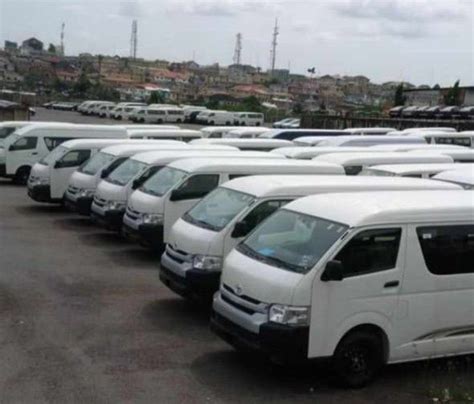 Toyota Hiace Bus 2020 | Toyota hiace, Toyota, Toyota motors