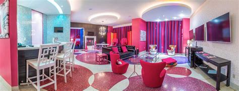 Hot Pink Suite | Hotels for kids, Themed hotel rooms, Vegas hotel rooms