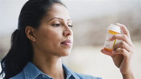 Tizanidine: Dosage, uses, and warnings