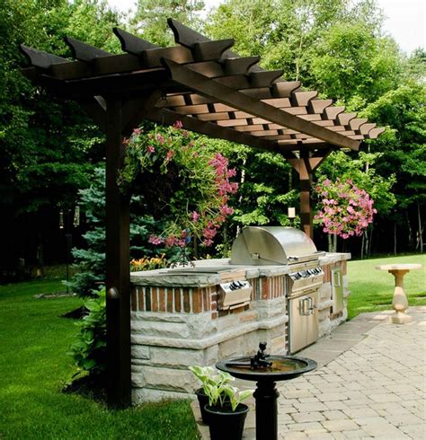 Two-Post Pergola Plan | Outdoor pergola, Outdoor kitchen patio, Backyard