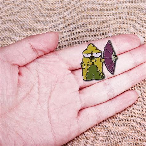 Solar Opposites 'Pupa with Fan' Enamel Pin — ShopEnamel