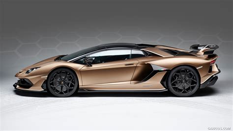 Lamborghini Aventador SVJ Roadster | 2020MY | Side