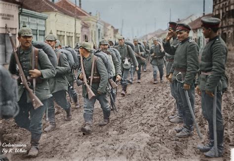 Soldiers of the 1st Bulgarian Army salute a column of German soldiers ...