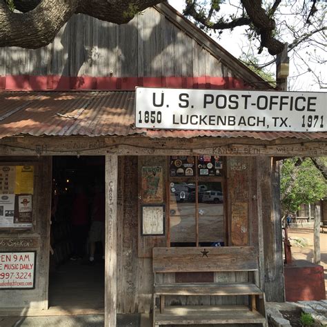 Photo Gallery - Destination Luckenbach, Texas - Globalphile