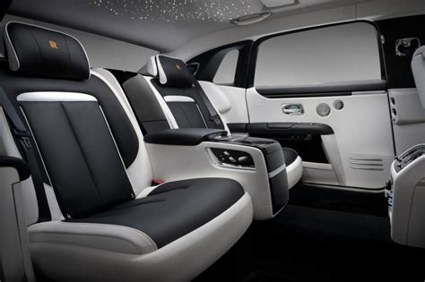 Rolls-Royce Ghost Extended adds more legroom without you knowing