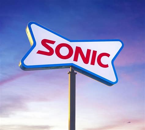 Sonic Drive-In Brand Identity & Restaurant Design | ChangeUp in 2022 ...